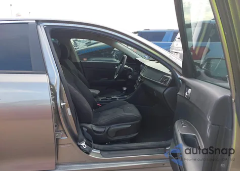 2018 Kia Optima Lx from USA, damaged, VIN 5XXGT4L33JG216458